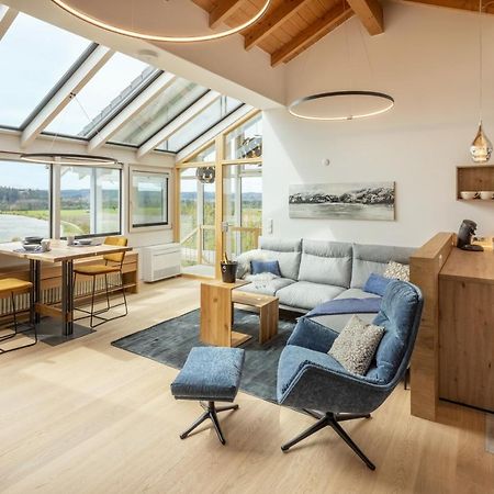 Stille X Weite - Hochwertige Wohnung Mit See-Panorama Kronburg Exteriér fotografie