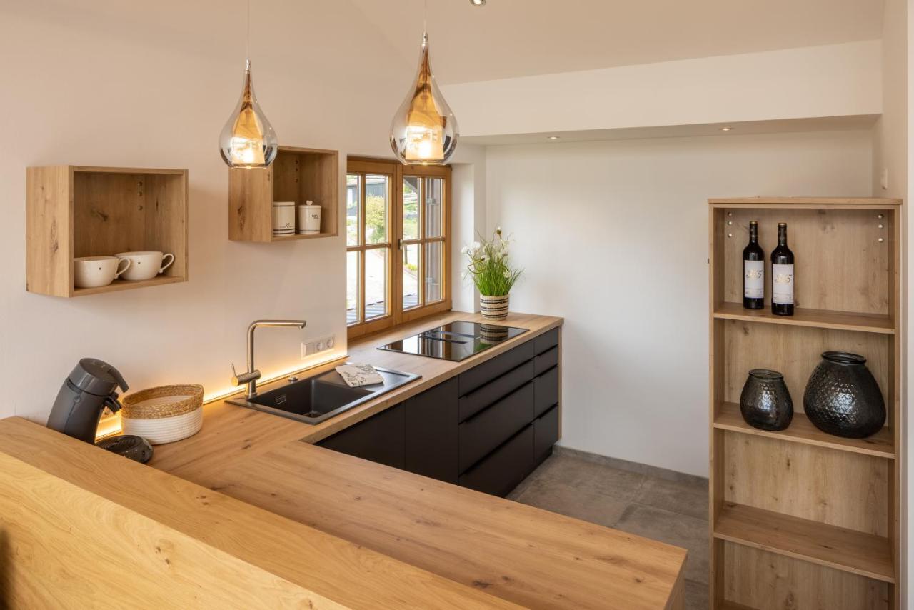 Stille X Weite - Hochwertige Wohnung Mit See-Panorama Kronburg Exteriér fotografie